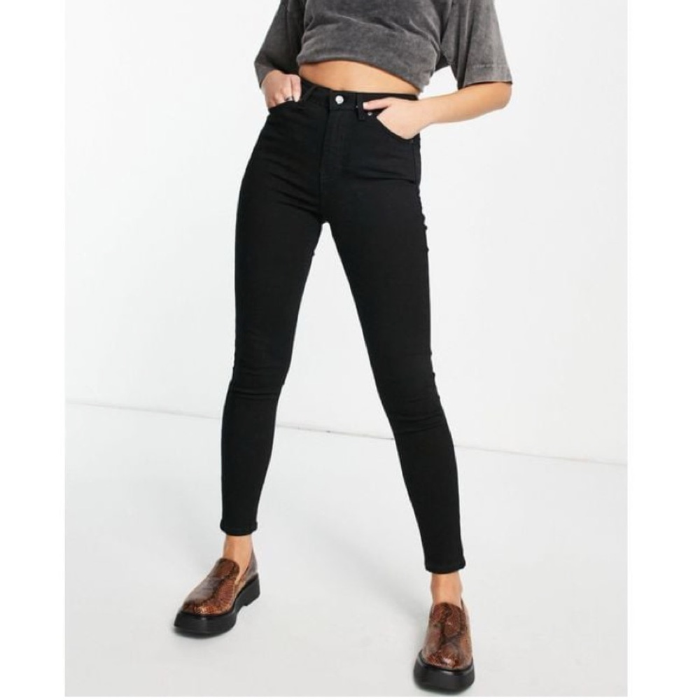 Topshop Moto Jamie Skinny Jeans in Black